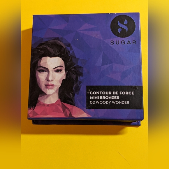 10 Piece Makeup Bundle - Picture 8 of 16